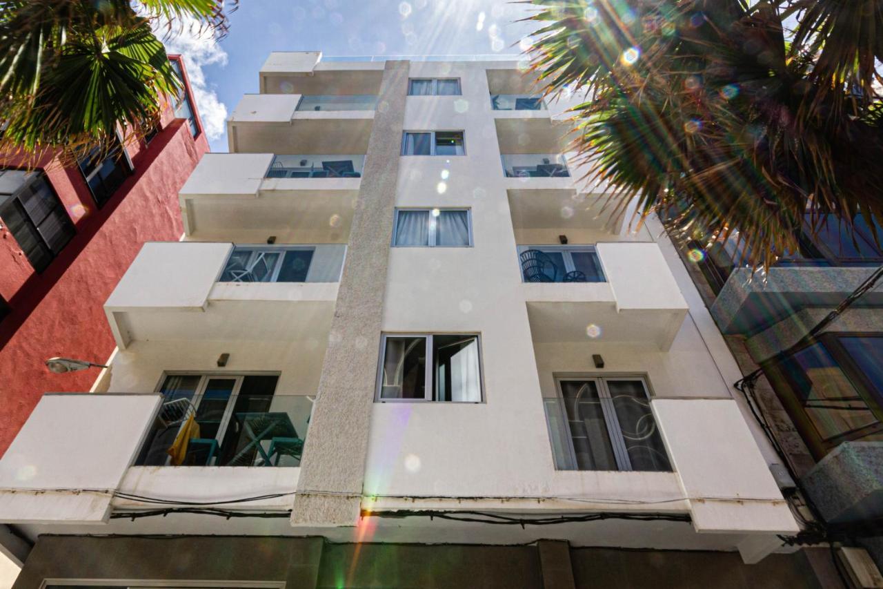 Hola Beach Suite Las Palmas de Gran Canaria Exterior photo